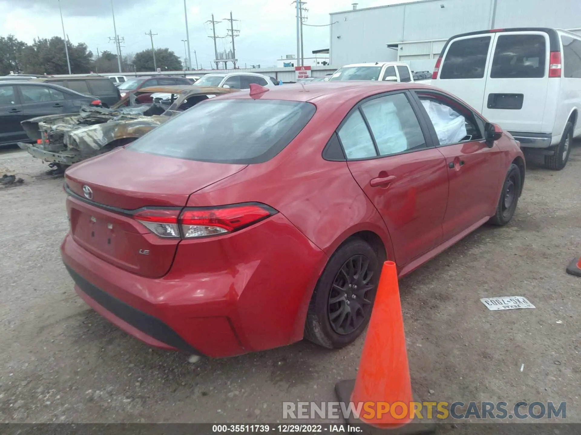 4 Photograph of a damaged car 5YFEPMAE6MP192703 TOYOTA COROLLA 2021