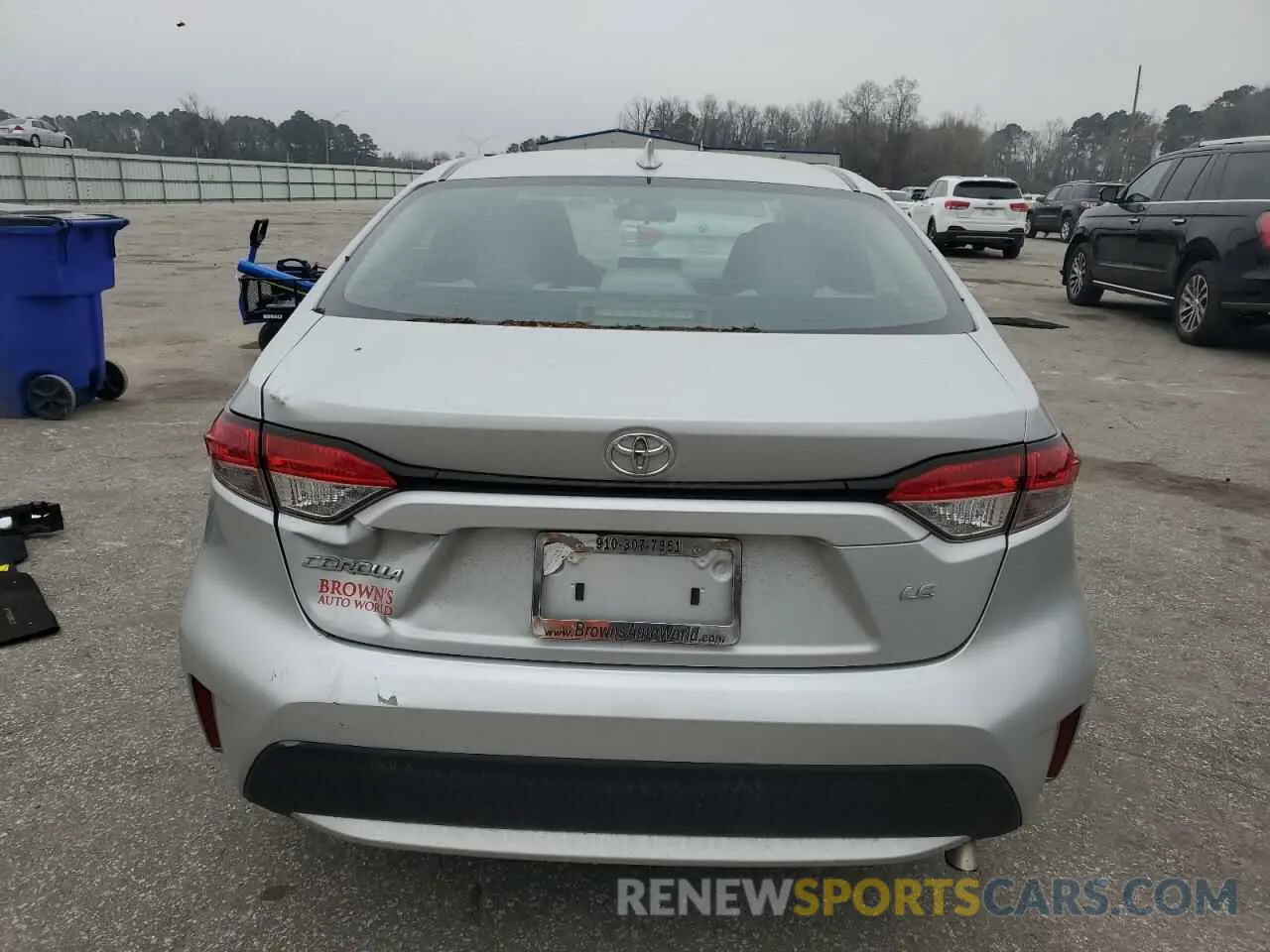 6 Photograph of a damaged car 5YFEPMAE6MP196234 TOYOTA COROLLA 2021