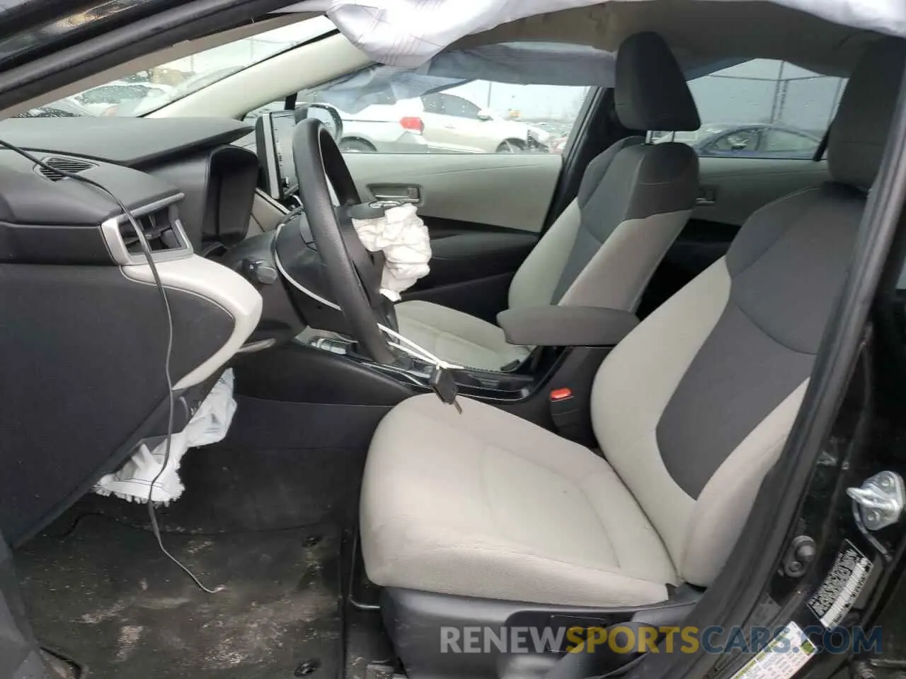 7 Photograph of a damaged car 5YFEPMAE6MP200038 TOYOTA COROLLA 2021
