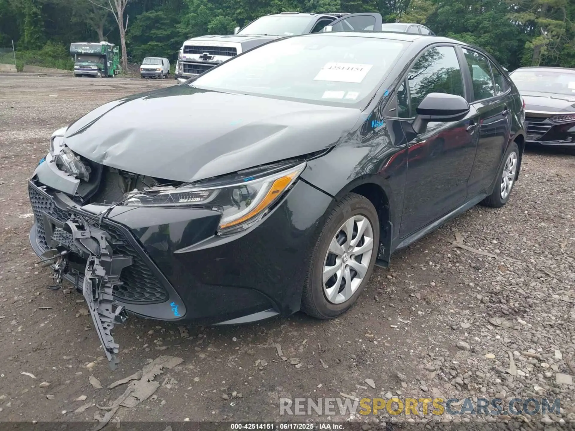 2 Photograph of a damaged car 5YFEPMAE6MP209628 TOYOTA COROLLA 2021