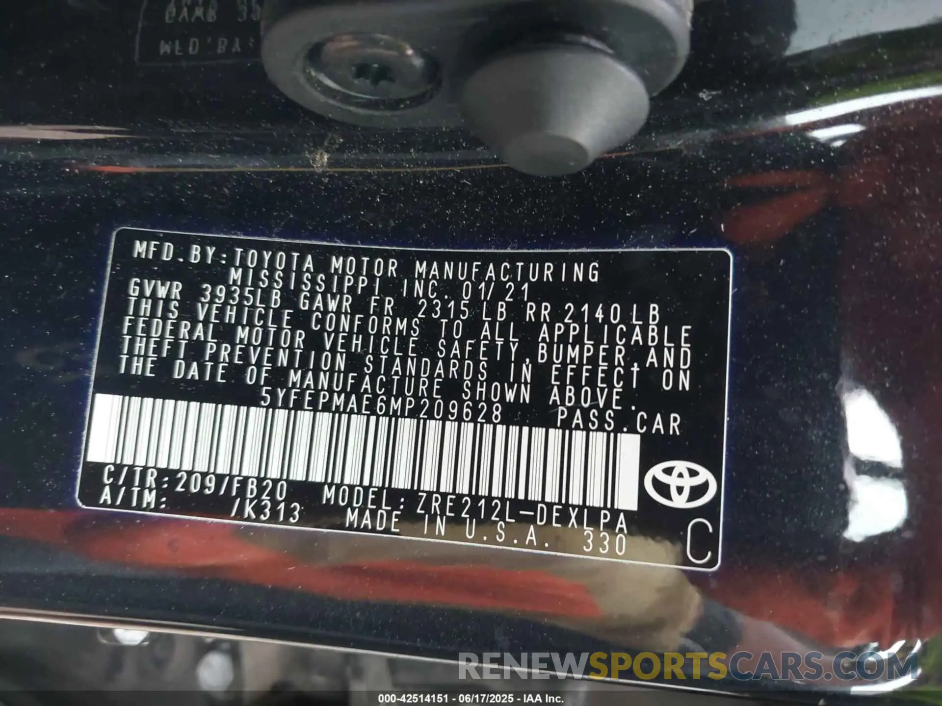 9 Photograph of a damaged car 5YFEPMAE6MP209628 TOYOTA COROLLA 2021