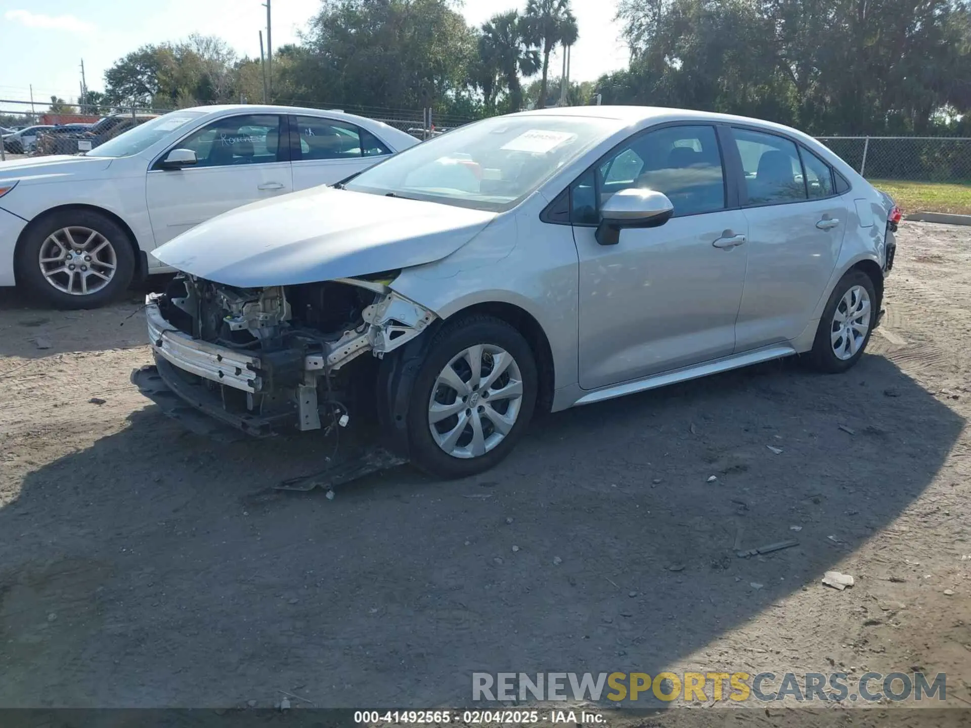 2 Photograph of a damaged car 5YFEPMAE6MP211881 TOYOTA COROLLA 2021