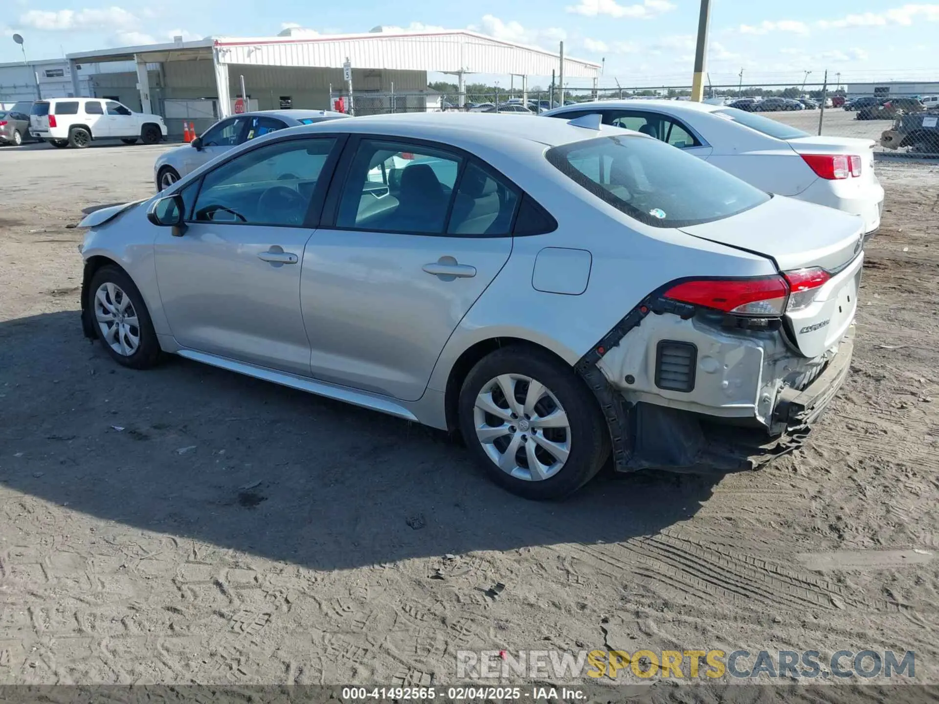 3 Photograph of a damaged car 5YFEPMAE6MP211881 TOYOTA COROLLA 2021