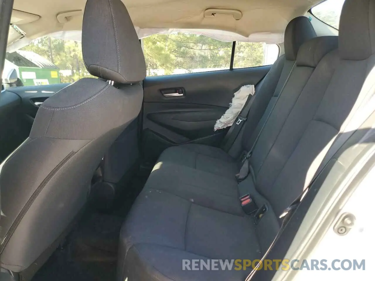 10 Photograph of a damaged car 5YFEPMAE6MP212108 TOYOTA COROLLA 2021