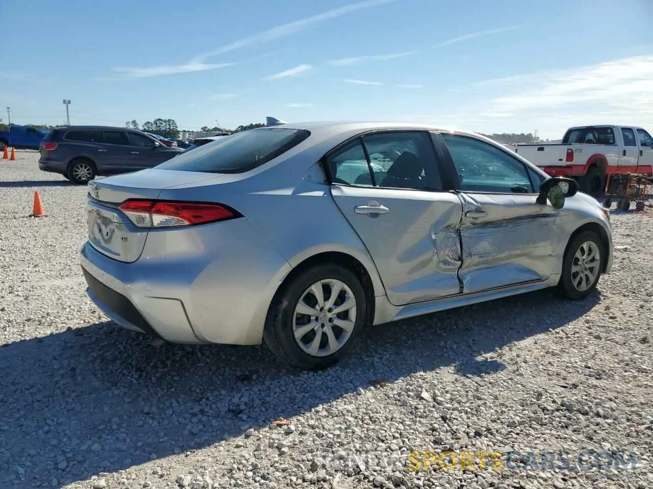 3 Photograph of a damaged car 5YFEPMAE6MP212108 TOYOTA COROLLA 2021