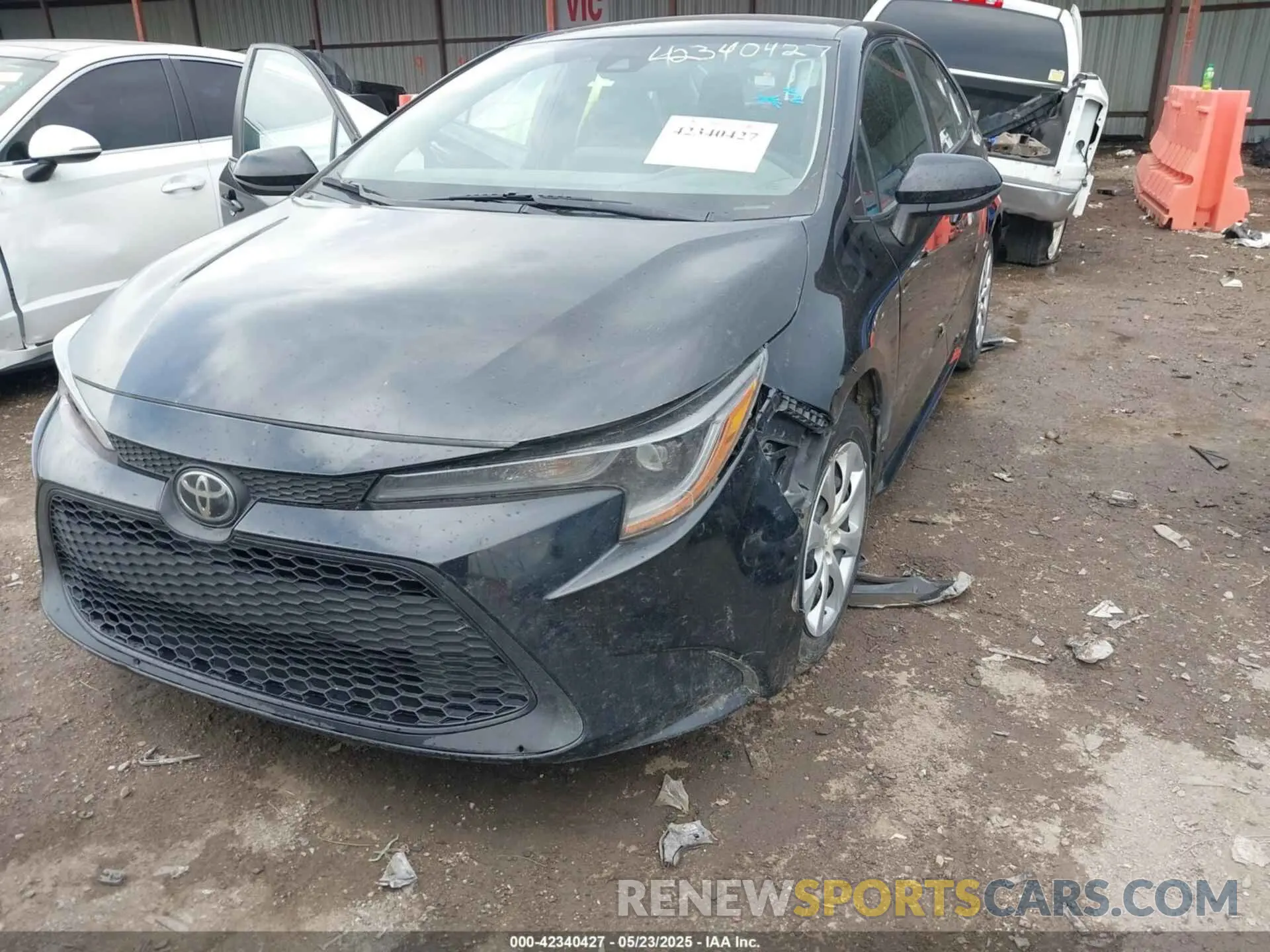 2 Photograph of a damaged car 5YFEPMAE6MP214585 TOYOTA COROLLA 2021