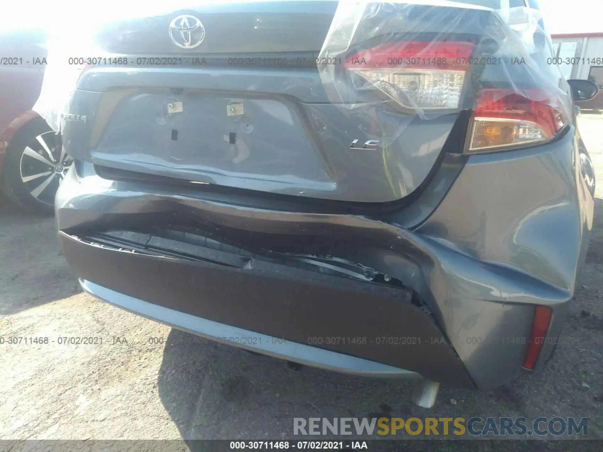 6 Photograph of a damaged car 5YFEPMAE6MP217471 TOYOTA COROLLA 2021