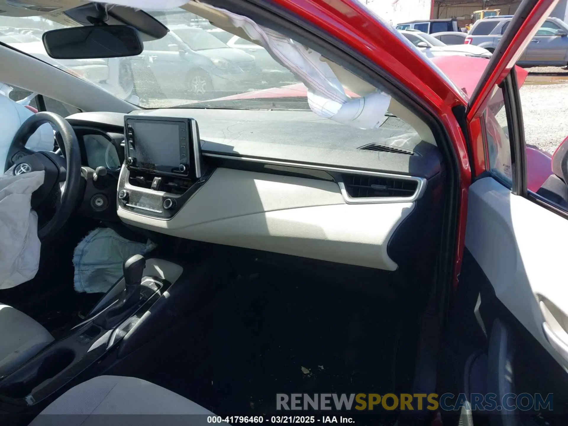 5 Photograph of a damaged car 5YFEPMAE6MP217633 TOYOTA COROLLA 2021