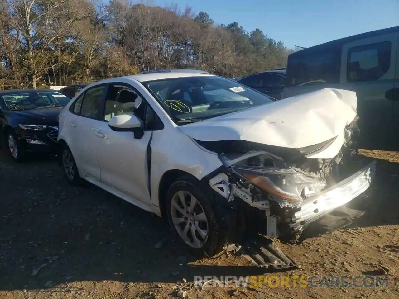 1 Photograph of a damaged car 5YFEPMAE6MP226512 TOYOTA COROLLA 2021