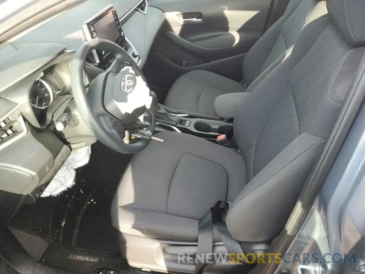 7 Photograph of a damaged car 5YFEPMAE6MP227708 TOYOTA COROLLA 2021