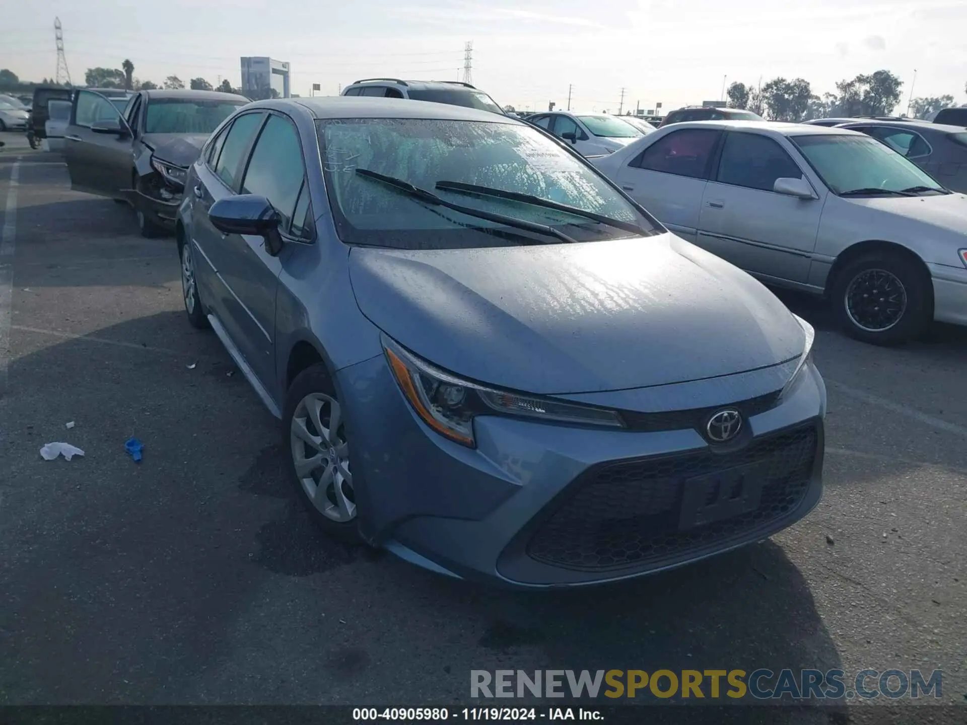 1 Photograph of a damaged car 5YFEPMAE6MP228129 TOYOTA COROLLA 2021