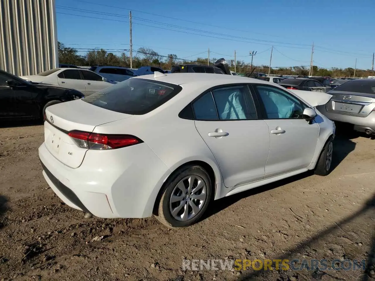 3 Photograph of a damaged car 5YFEPMAE6MP228390 TOYOTA COROLLA 2021