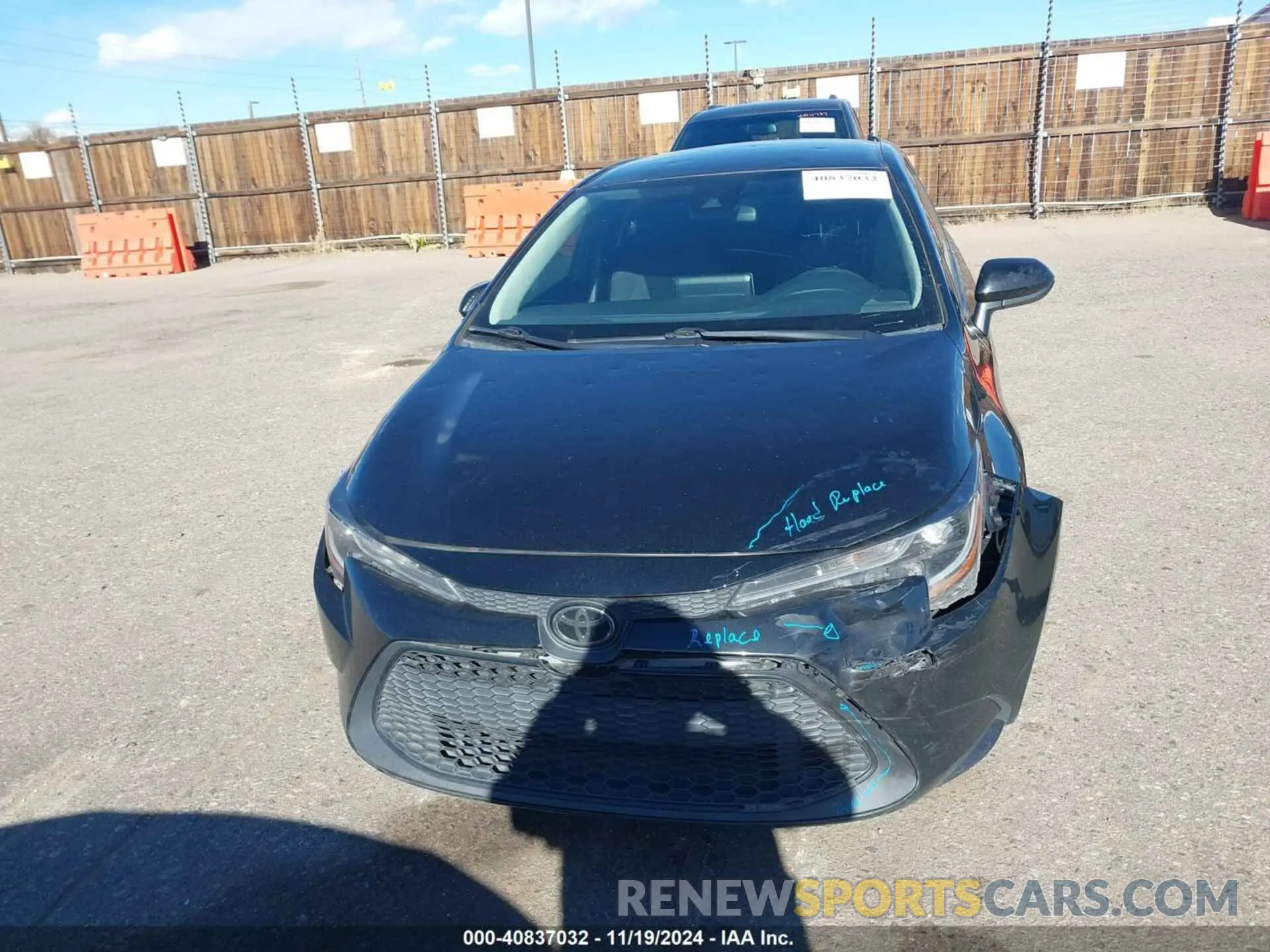 12 Photograph of a damaged car 5YFEPMAE6MP238675 TOYOTA COROLLA 2021