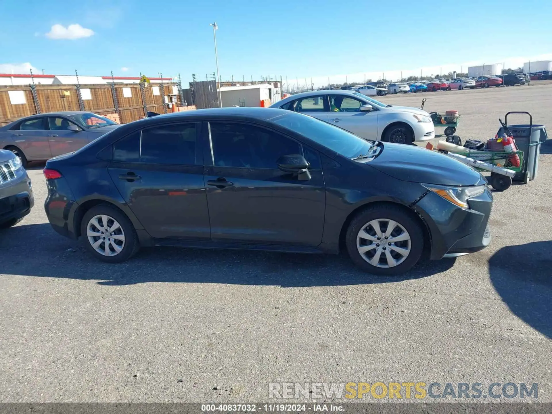 13 Photograph of a damaged car 5YFEPMAE6MP238675 TOYOTA COROLLA 2021