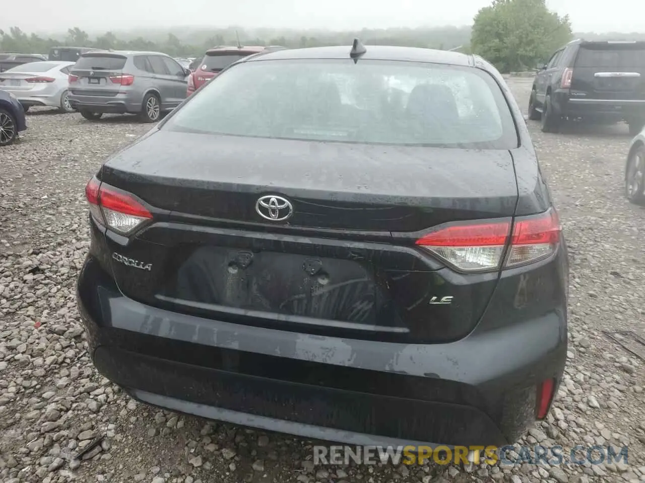 6 Photograph of a damaged car 5YFEPMAE6MP240832 TOYOTA COROLLA 2021