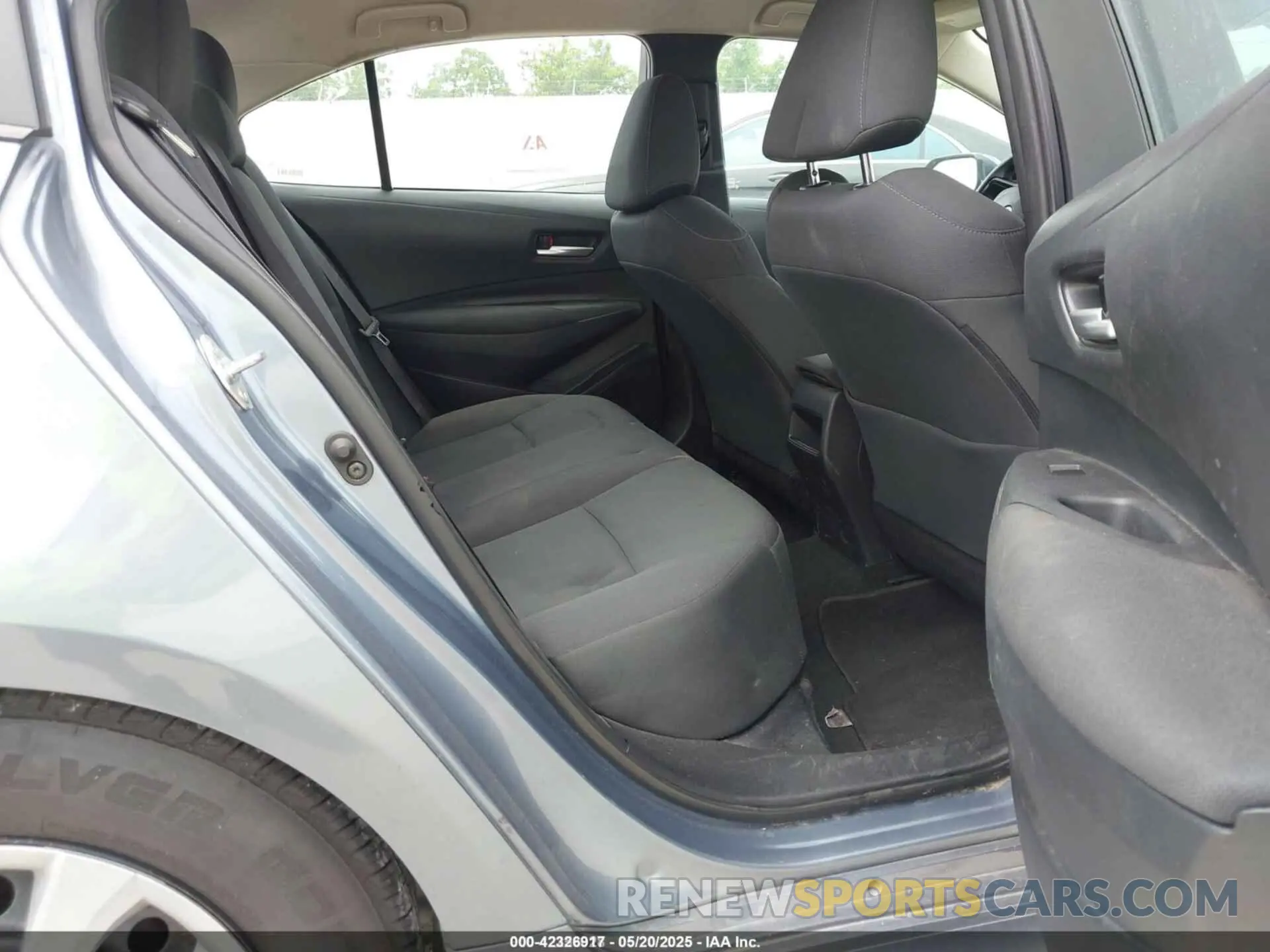 8 Photograph of a damaged car 5YFEPMAE6MP244461 TOYOTA COROLLA 2021
