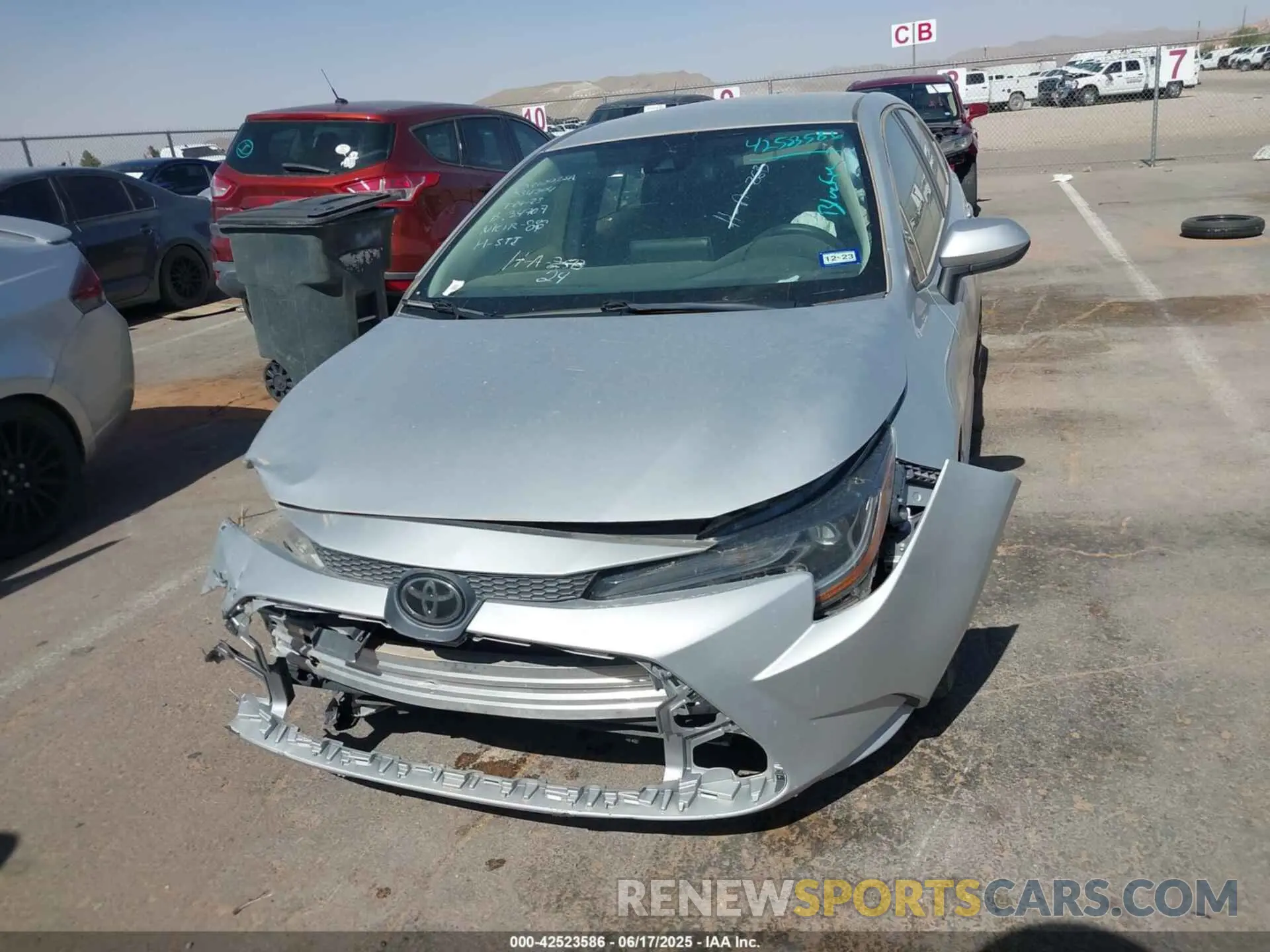 11 Photograph of a damaged car 5YFEPMAE6MP247408 TOYOTA COROLLA 2021
