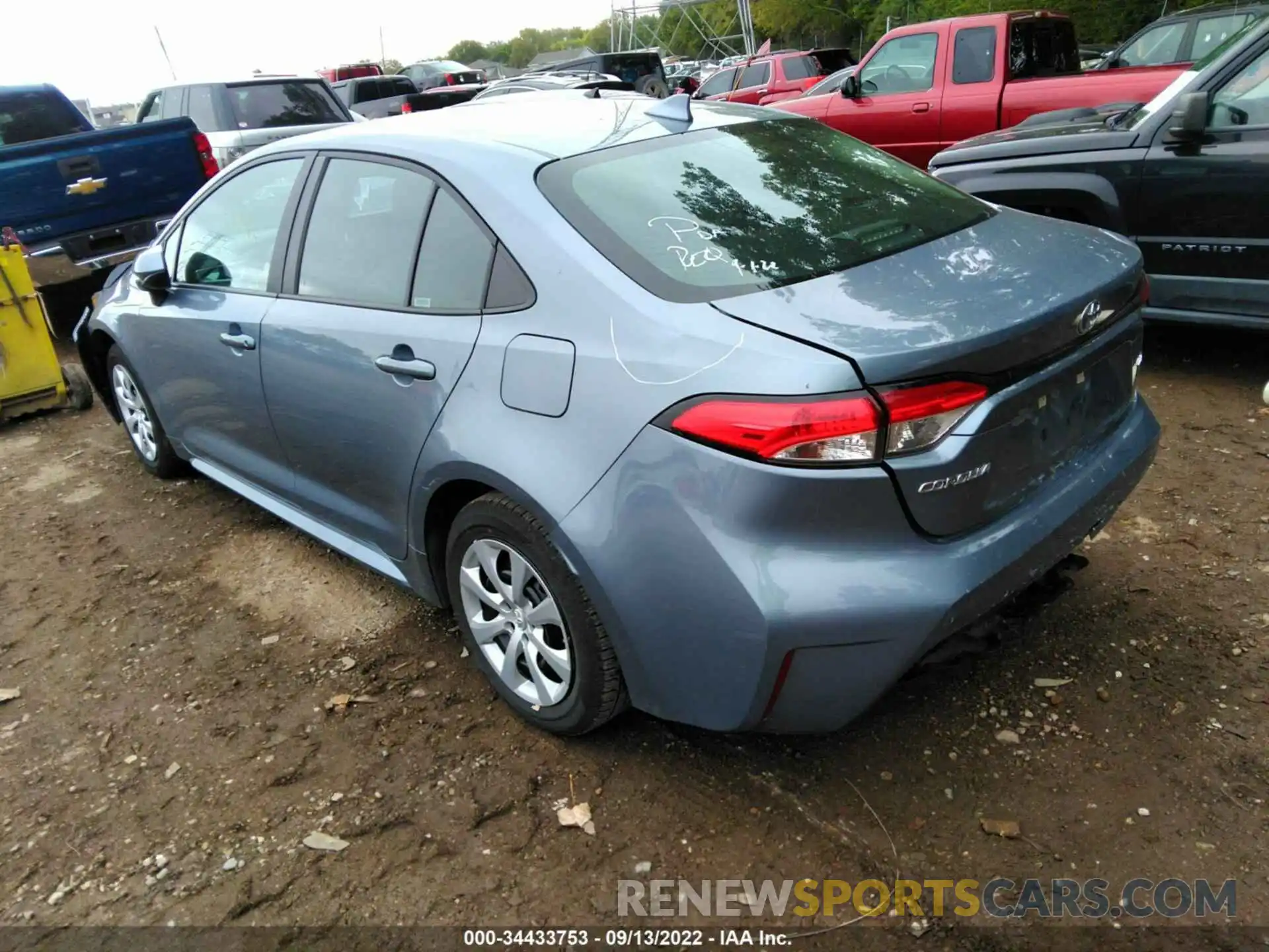 3 Photograph of a damaged car 5YFEPMAE6MP249207 TOYOTA COROLLA 2021