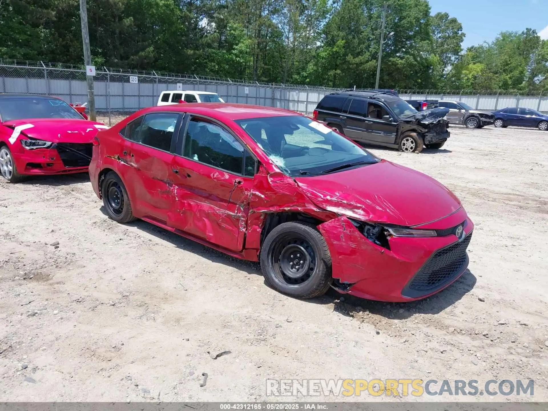 1 Photograph of a damaged car 5YFEPMAE6MP251720 TOYOTA COROLLA 2021
