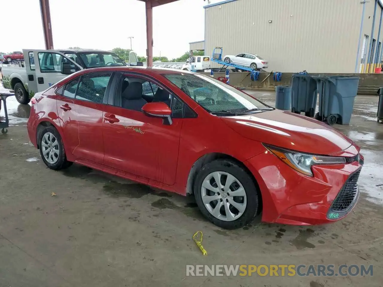 4 Photograph of a damaged car 5YFEPMAE6MP252981 TOYOTA COROLLA 2021