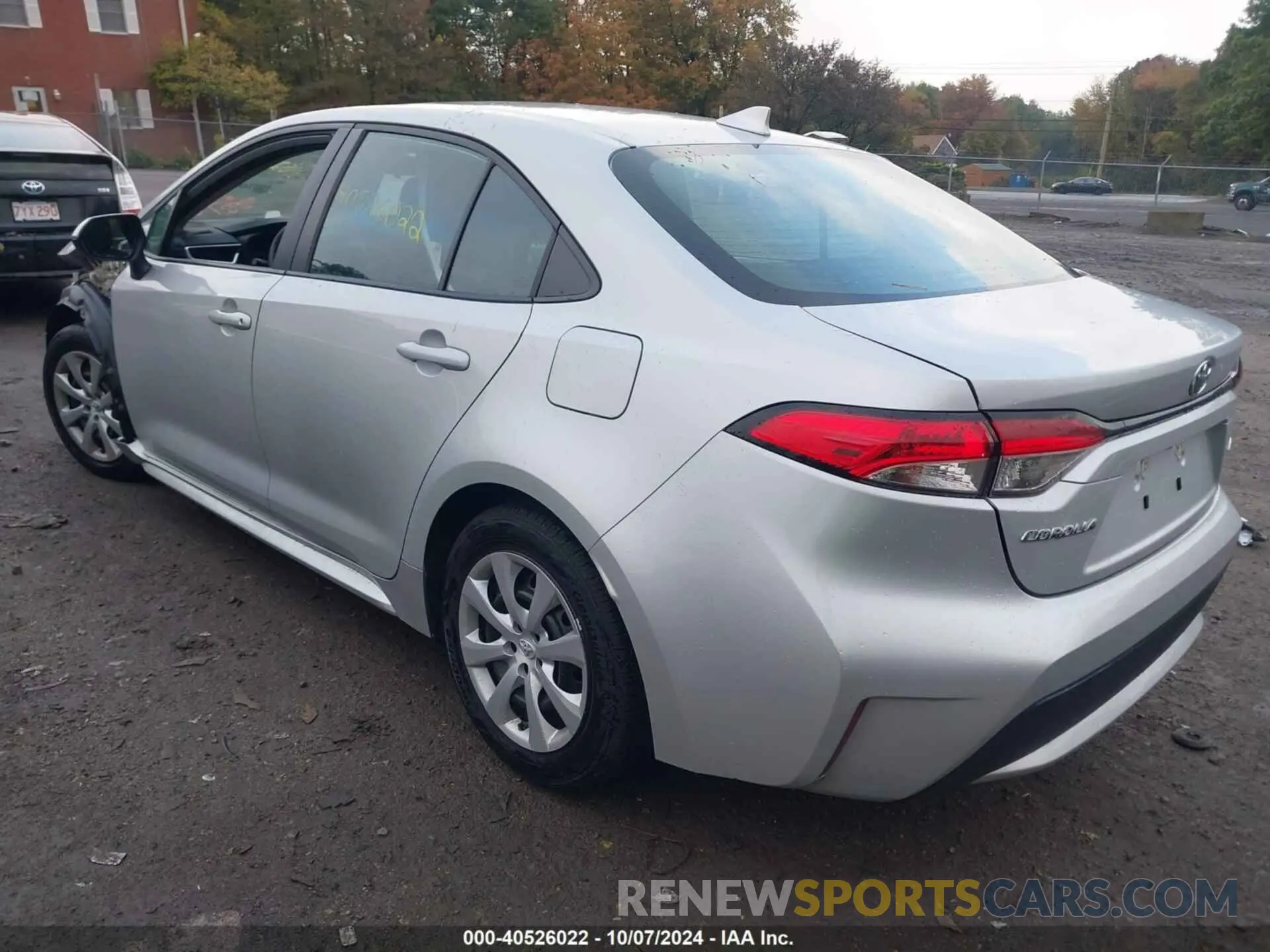 3 Photograph of a damaged car 5YFEPMAE6MP254200 TOYOTA COROLLA 2021