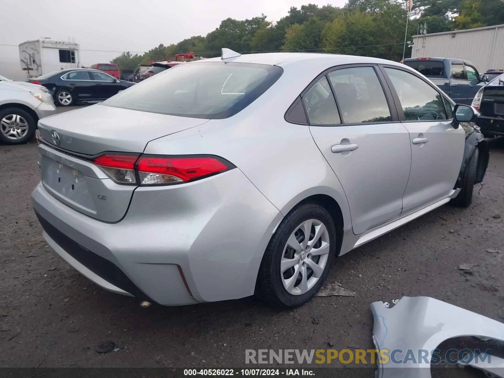 4 Photograph of a damaged car 5YFEPMAE6MP254200 TOYOTA COROLLA 2021