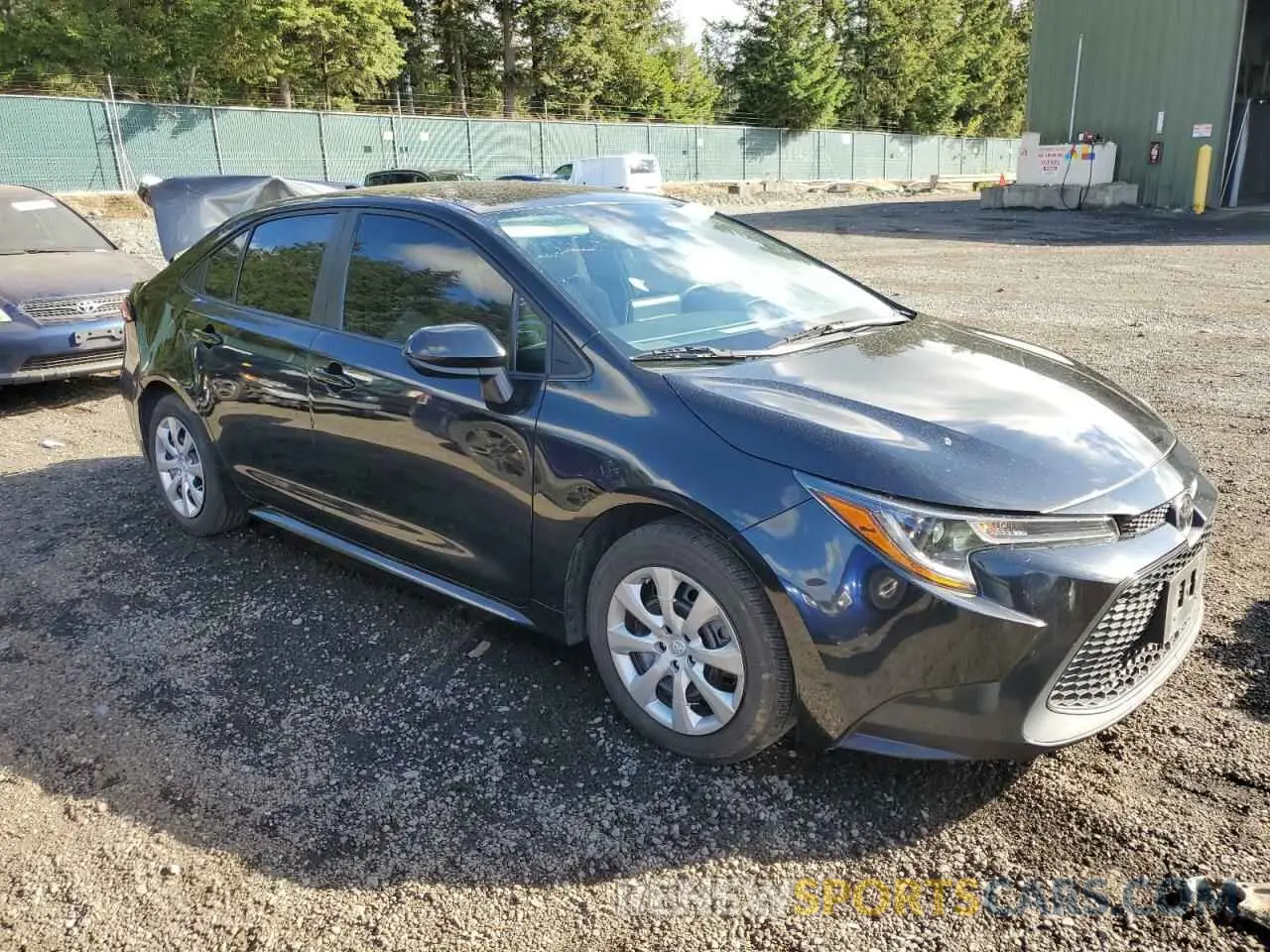4 Photograph of a damaged car 5YFEPMAE6MP259803 TOYOTA COROLLA 2021