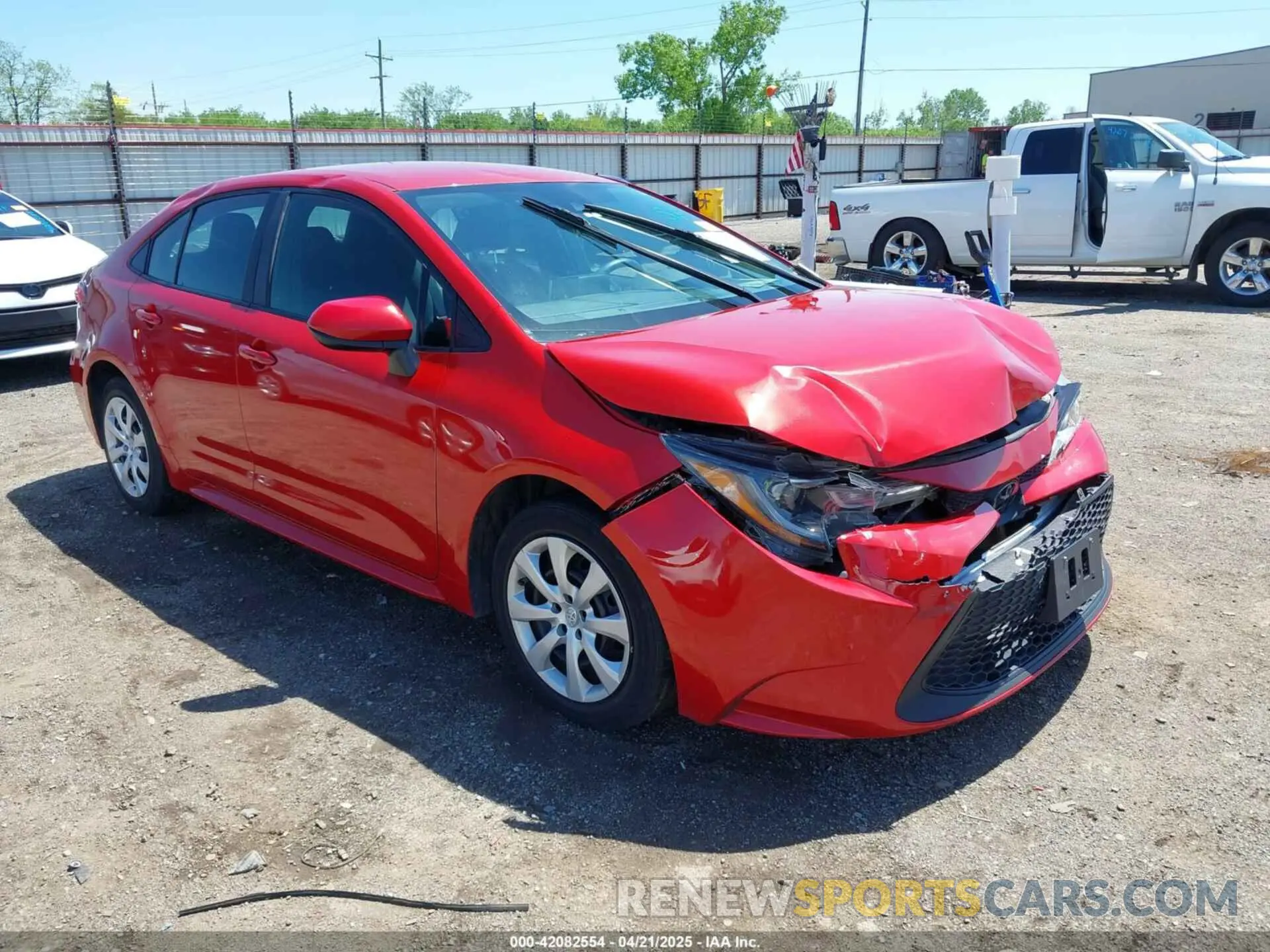 1 Photograph of a damaged car 5YFEPMAE6MP266086 TOYOTA COROLLA 2021