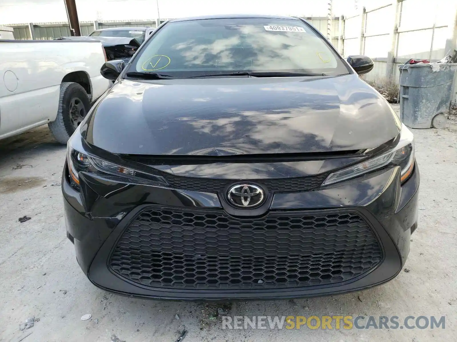 9 Photograph of a damaged car 5YFEPMAE7MP150119 TOYOTA COROLLA 2021