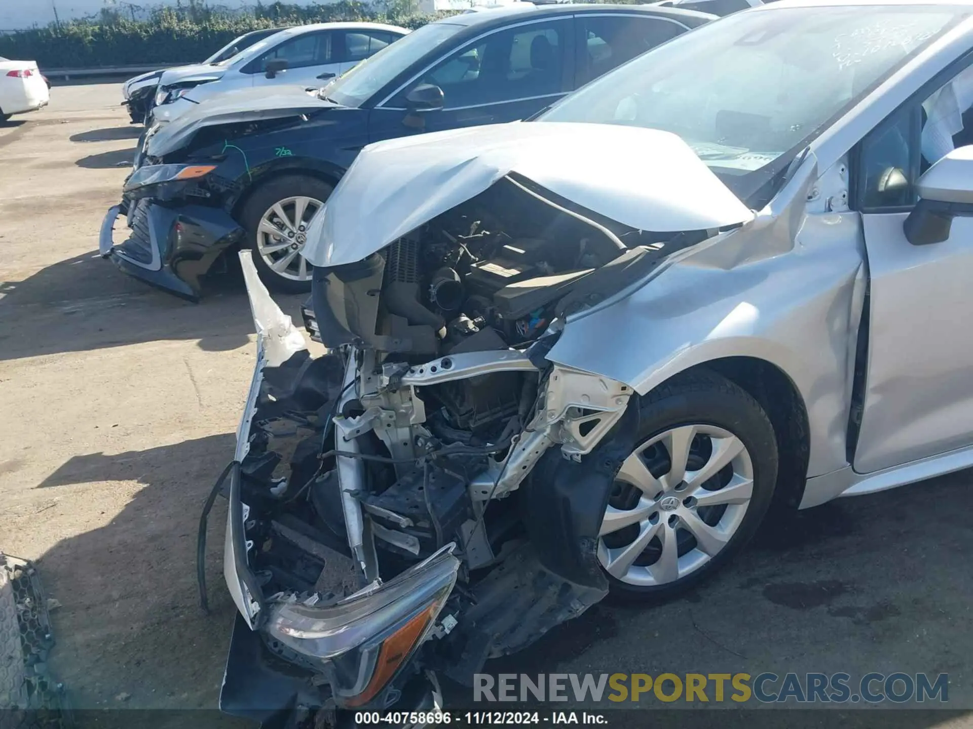 18 Photograph of a damaged car 5YFEPMAE7MP155739 TOYOTA COROLLA 2021