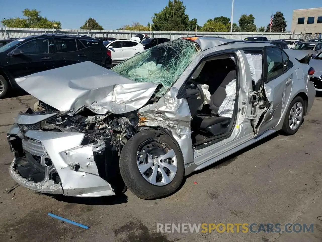 1 Photograph of a damaged car 5YFEPMAE7MP156325 TOYOTA COROLLA 2021