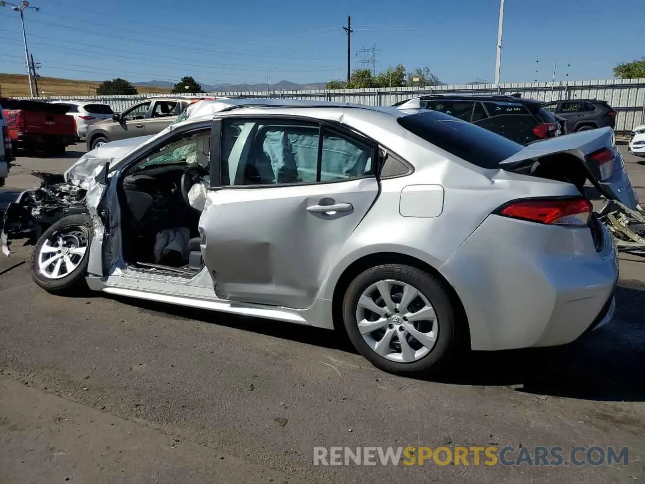 2 Photograph of a damaged car 5YFEPMAE7MP156325 TOYOTA COROLLA 2021