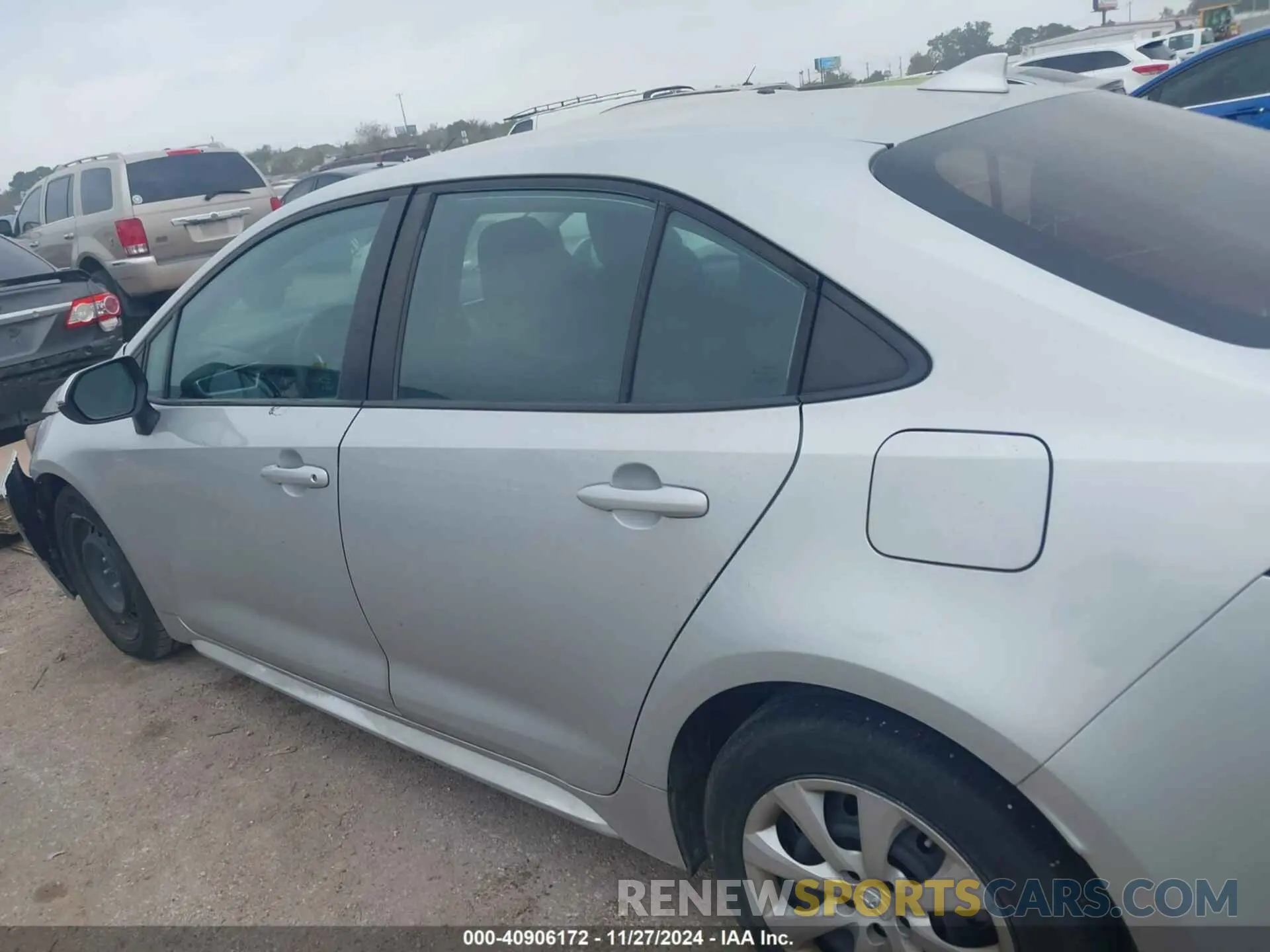 14 Photograph of a damaged car 5YFEPMAE7MP157216 TOYOTA COROLLA 2021