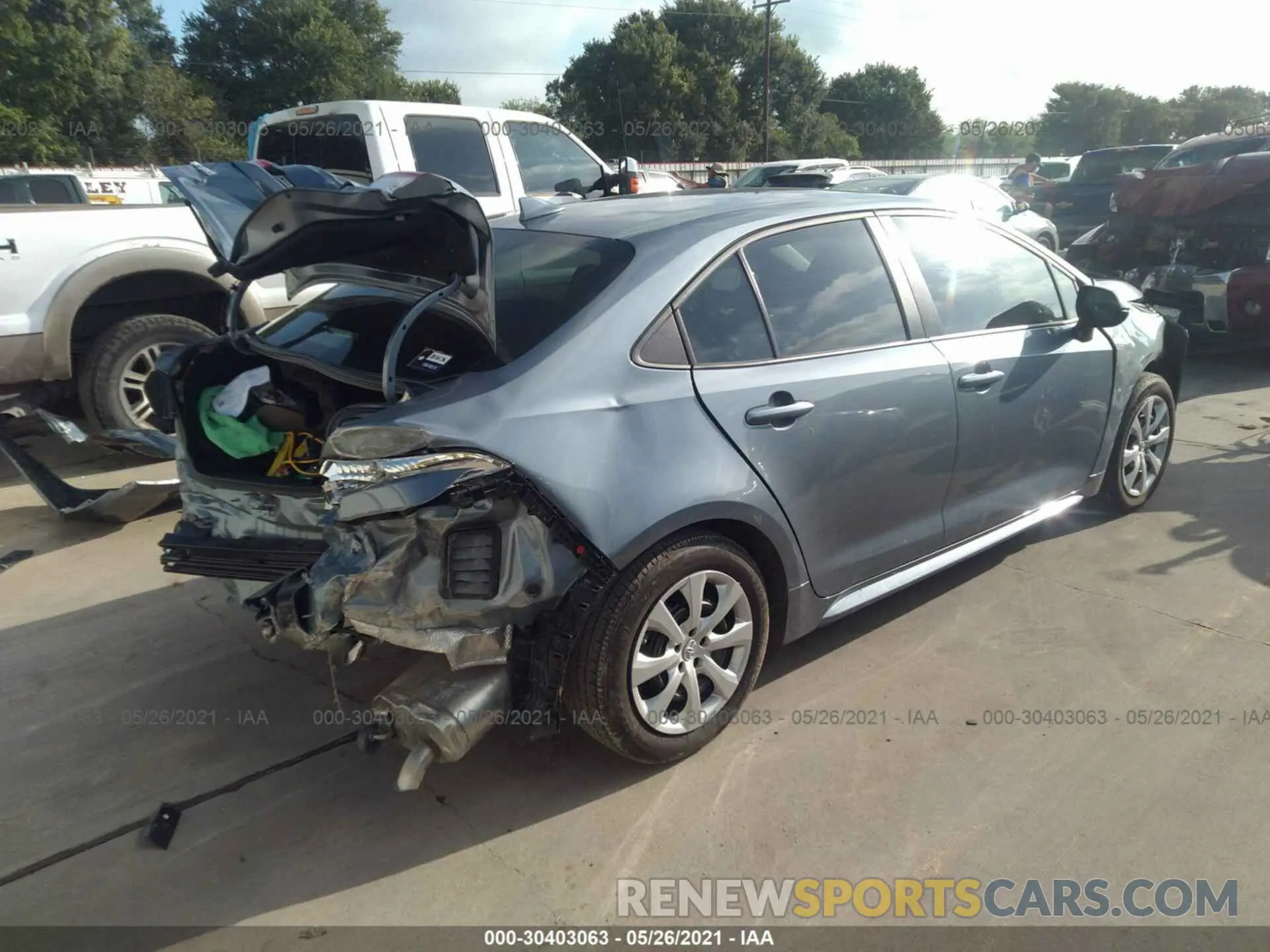 4 Photograph of a damaged car 5YFEPMAE7MP173514 TOYOTA COROLLA 2021