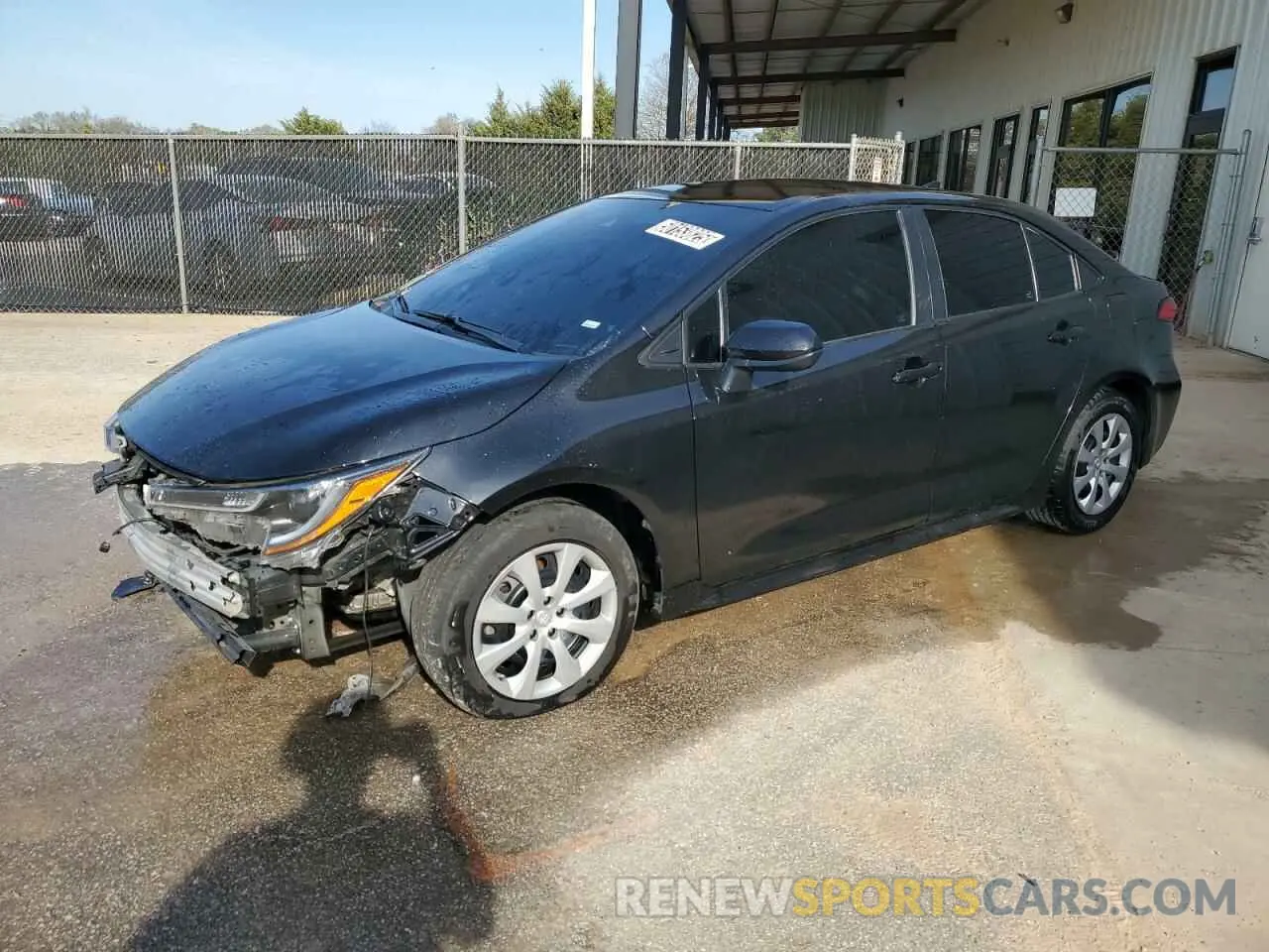 1 Photograph of a damaged car 5YFEPMAE7MP179362 TOYOTA COROLLA 2021