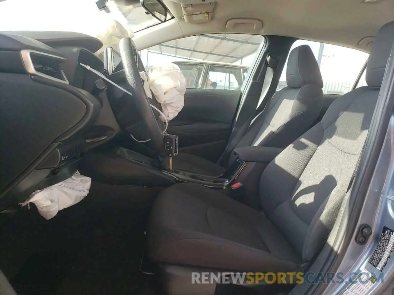 7 Photograph of a damaged car 5YFEPMAE7MP180284 TOYOTA COROLLA 2021