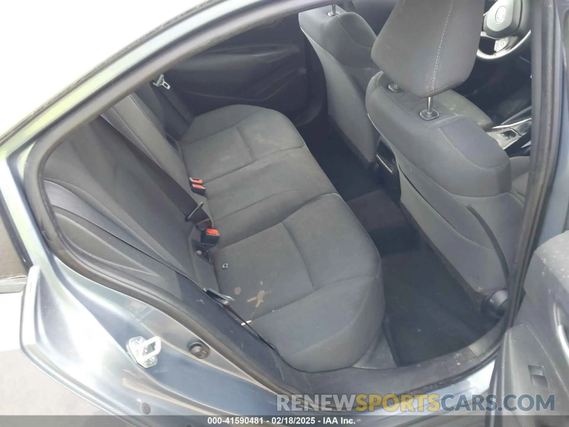 8 Photograph of a damaged car 5YFEPMAE7MP180639 TOYOTA COROLLA 2021