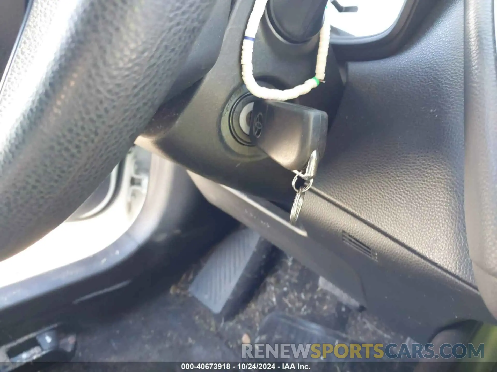 11 Photograph of a damaged car 5YFEPMAE7MP182813 TOYOTA COROLLA 2021