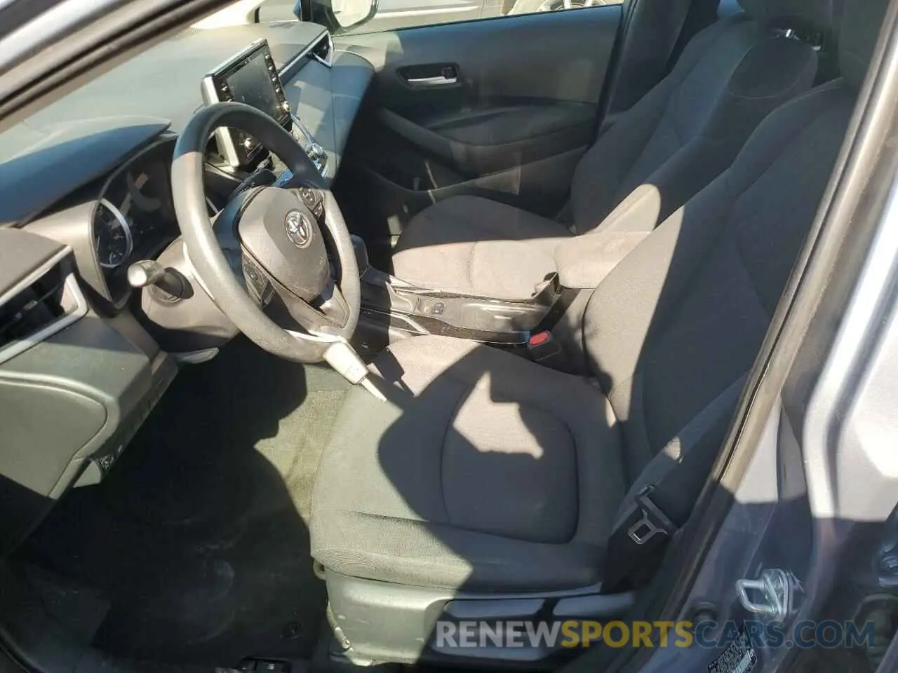 7 Photograph of a damaged car 5YFEPMAE7MP184402 TOYOTA COROLLA 2021