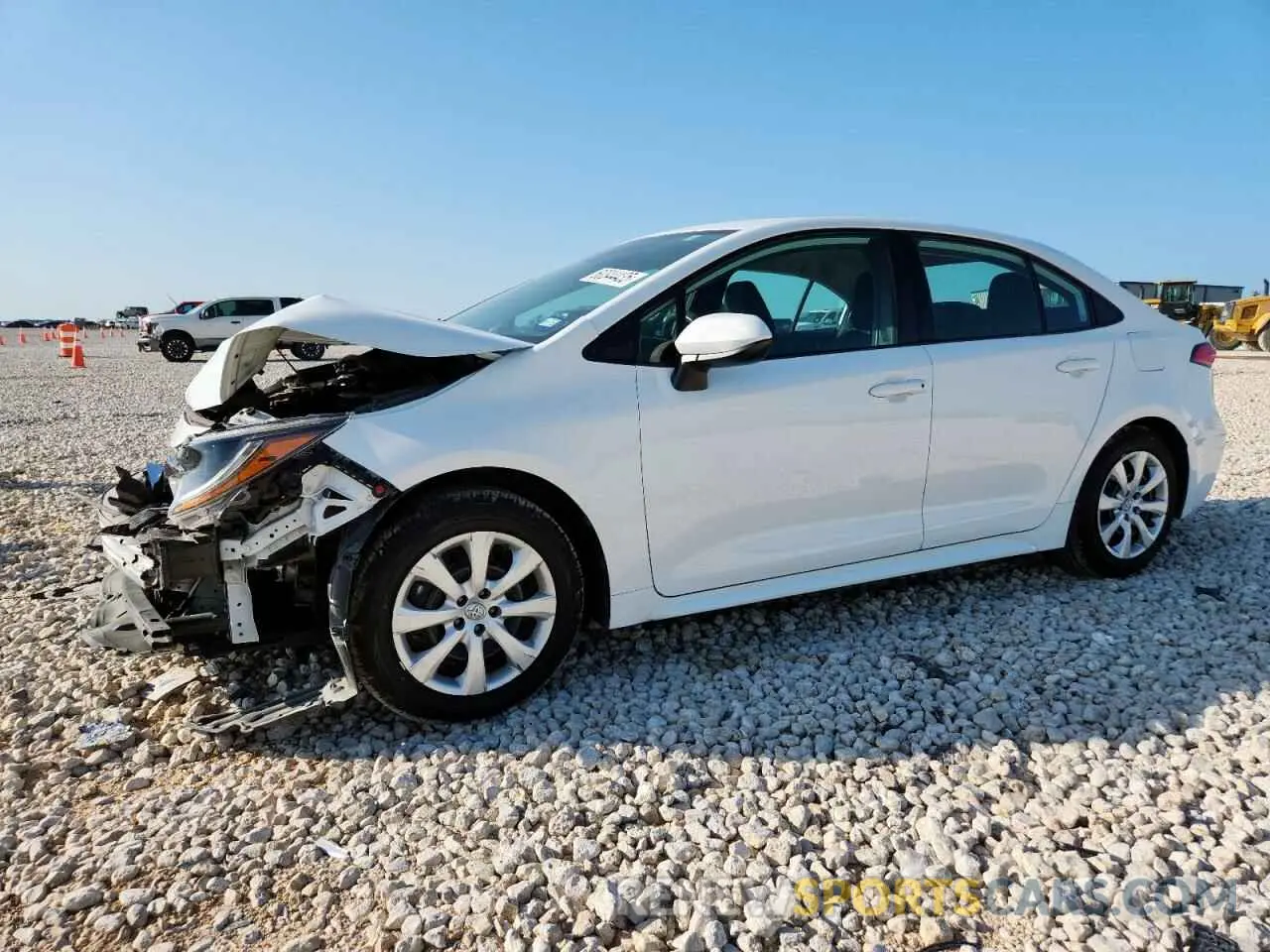 1 Photograph of a damaged car 5YFEPMAE7MP185033 TOYOTA COROLLA 2021