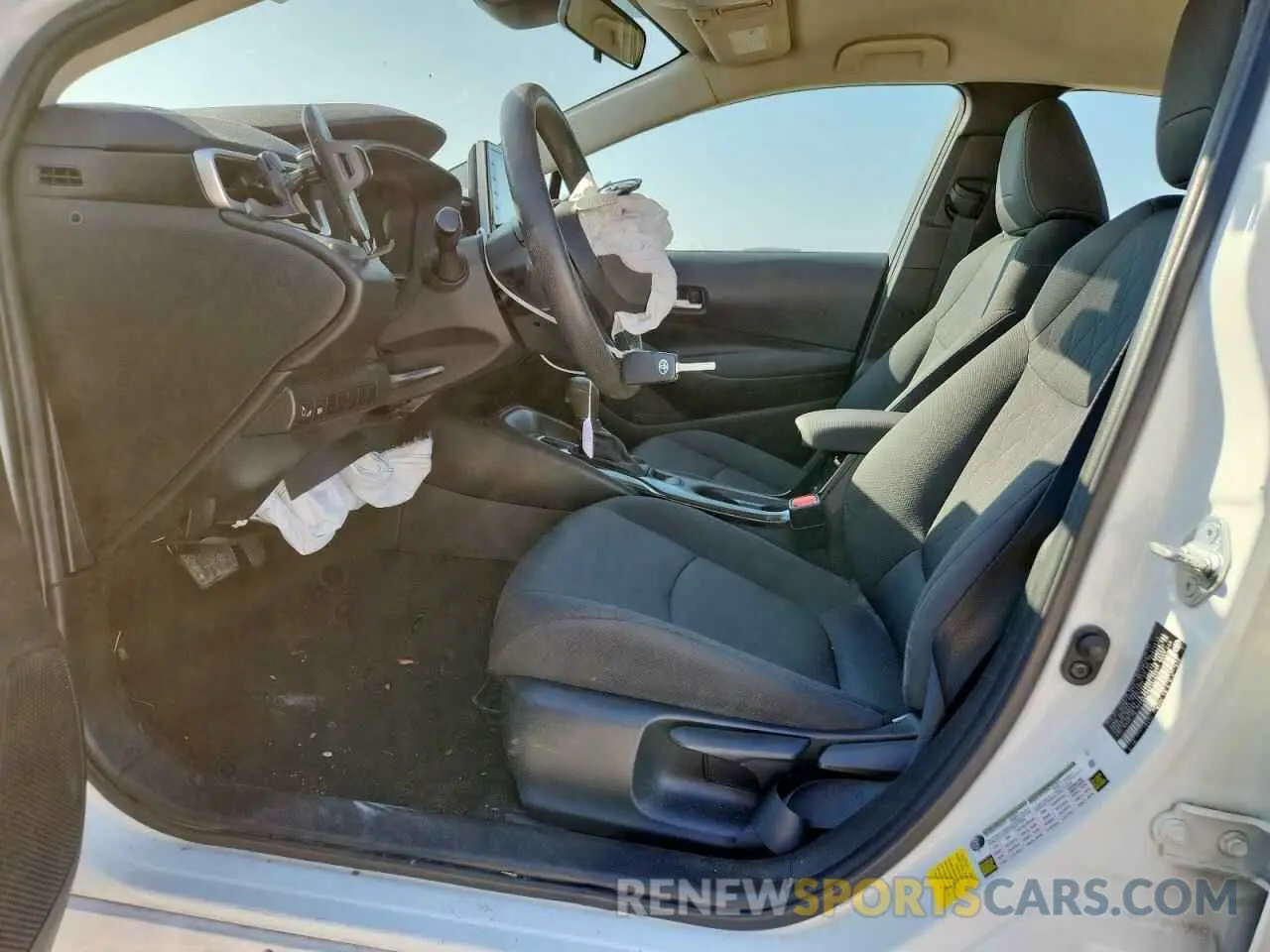 7 Photograph of a damaged car 5YFEPMAE7MP185033 TOYOTA COROLLA 2021