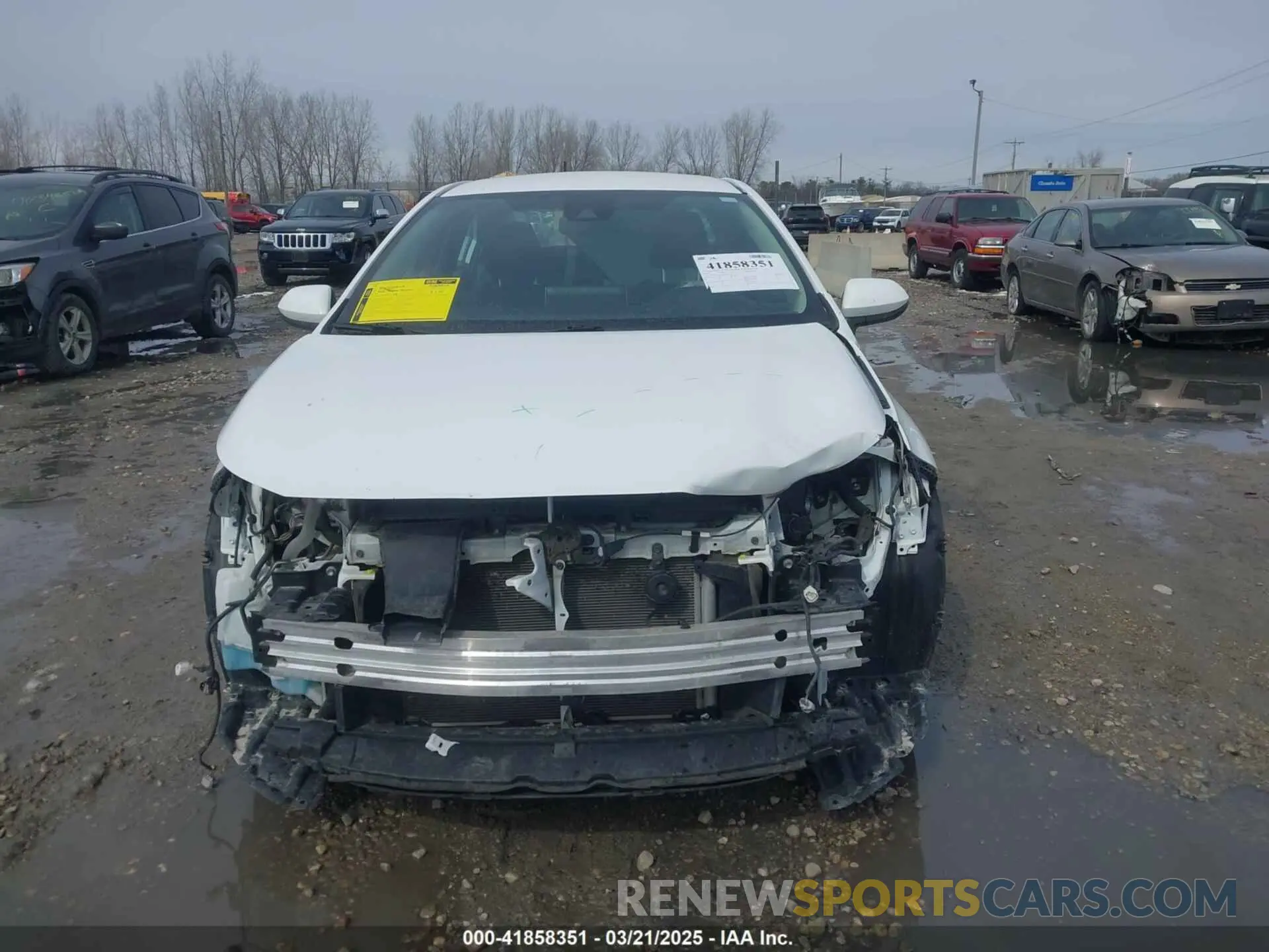 12 Photograph of a damaged car 5YFEPMAE7MP185968 TOYOTA COROLLA 2021