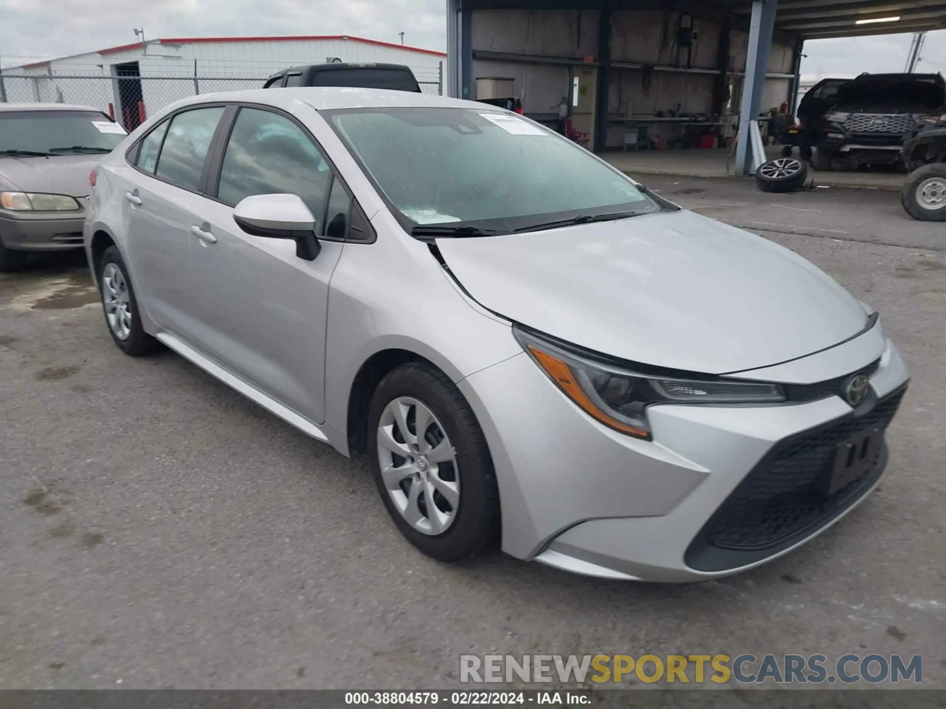 1 Photograph of a damaged car 5YFEPMAE7MP186120 TOYOTA COROLLA 2021