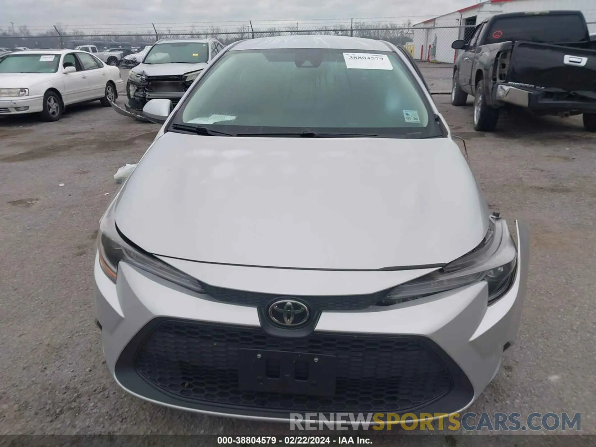 12 Photograph of a damaged car 5YFEPMAE7MP186120 TOYOTA COROLLA 2021