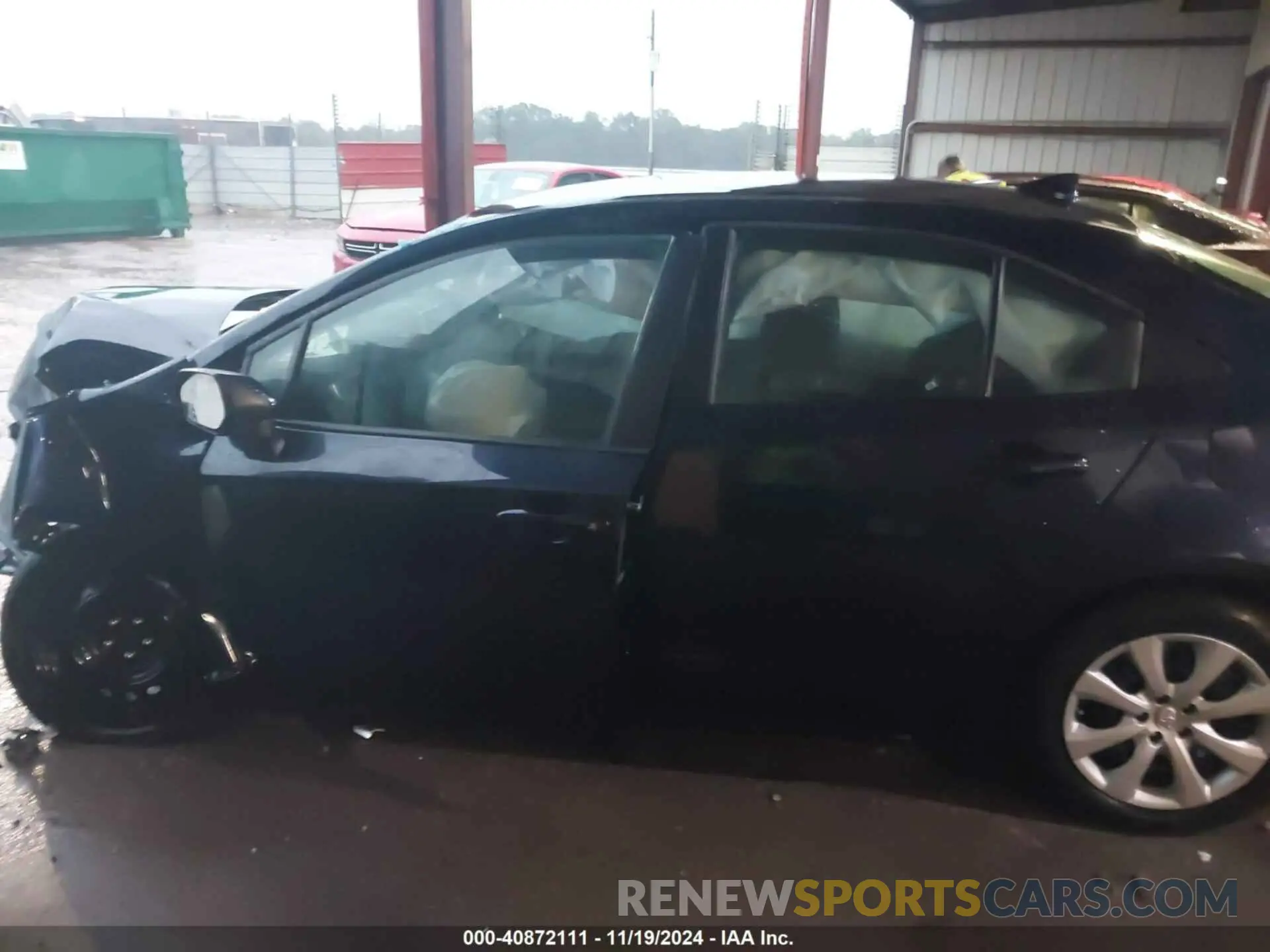15 Photograph of a damaged car 5YFEPMAE7MP188045 TOYOTA COROLLA 2021