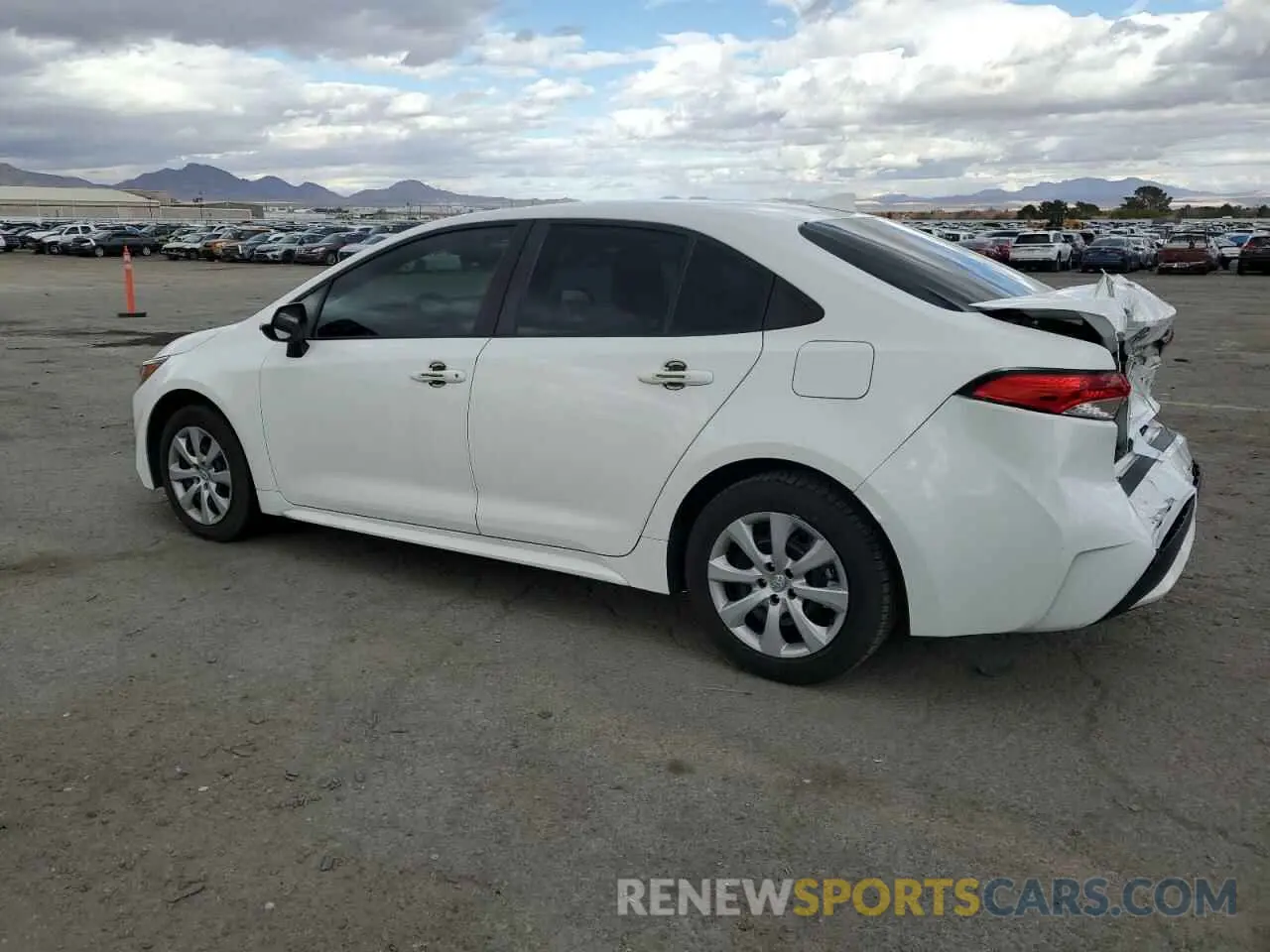 2 Photograph of a damaged car 5YFEPMAE7MP204454 TOYOTA COROLLA 2021