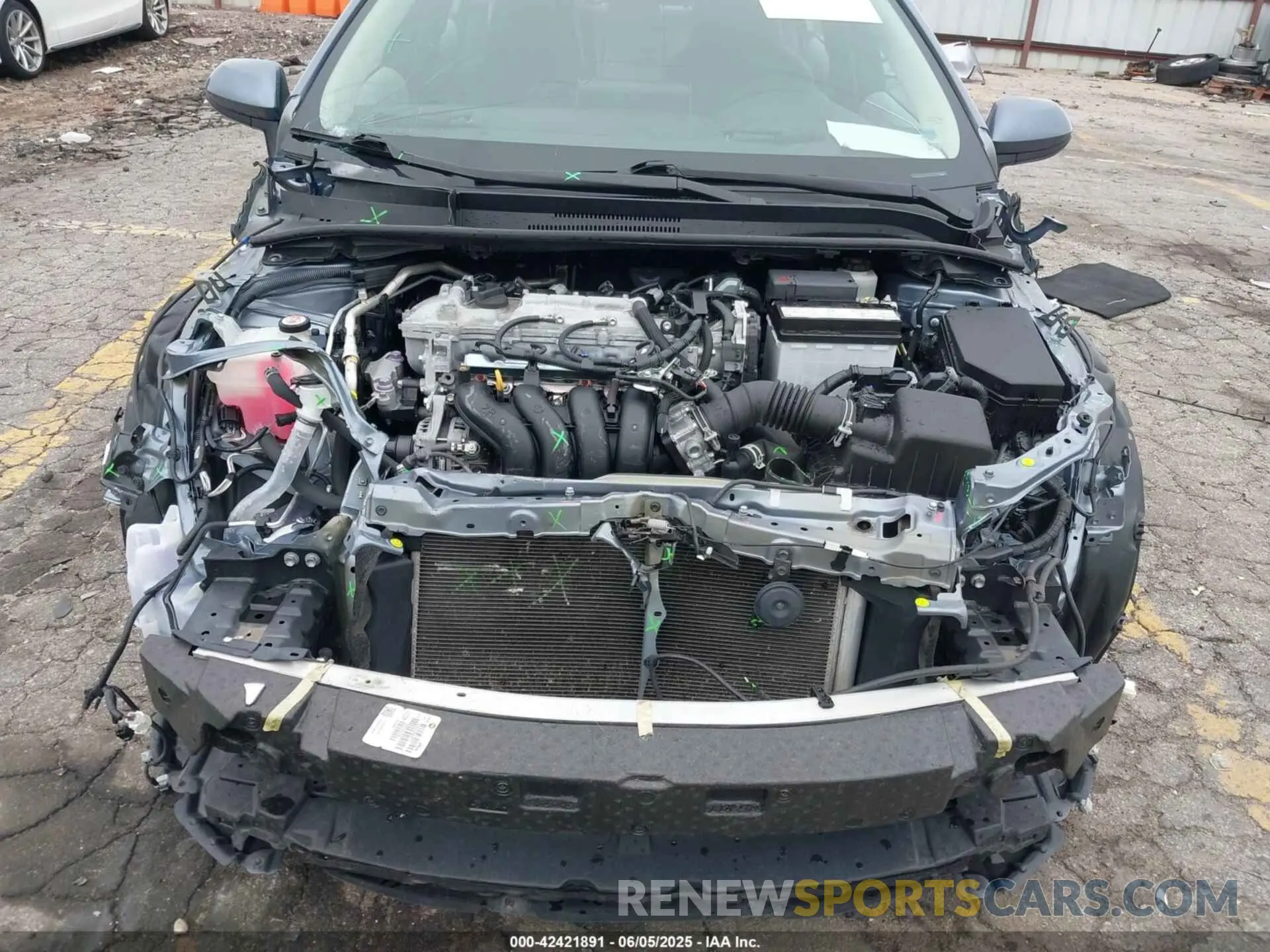 10 Photograph of a damaged car 5YFEPMAE7MP205748 TOYOTA COROLLA 2021