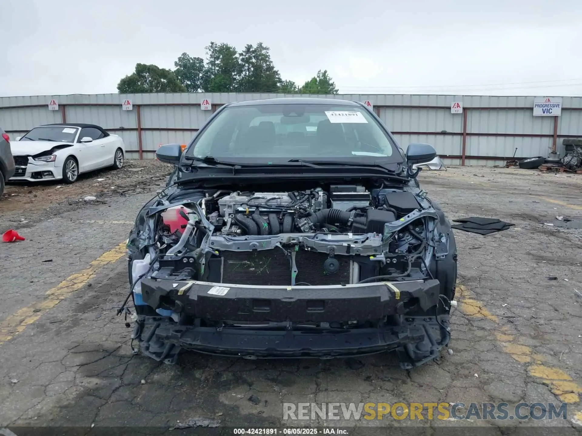 13 Photograph of a damaged car 5YFEPMAE7MP205748 TOYOTA COROLLA 2021