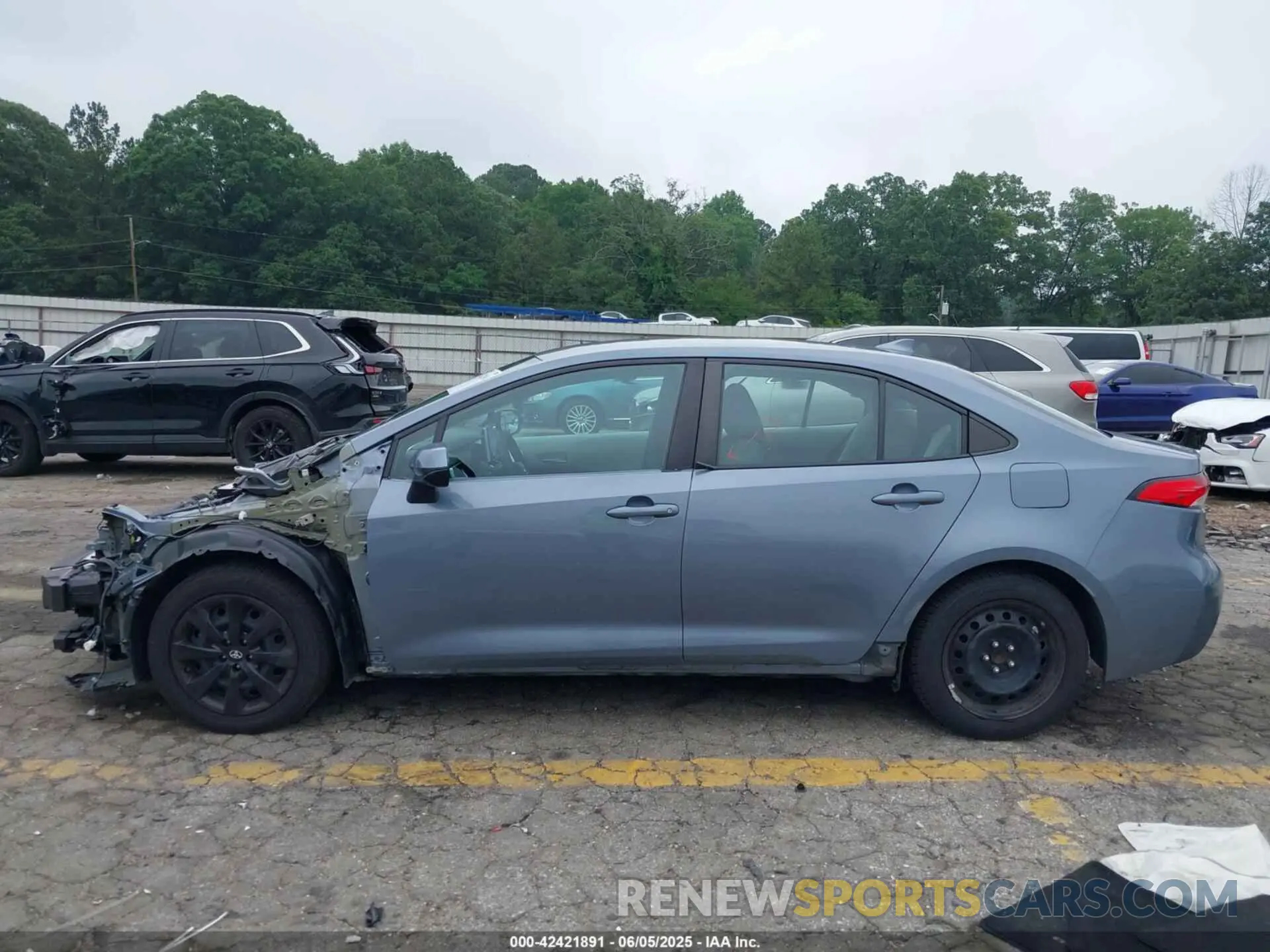 15 Photograph of a damaged car 5YFEPMAE7MP205748 TOYOTA COROLLA 2021