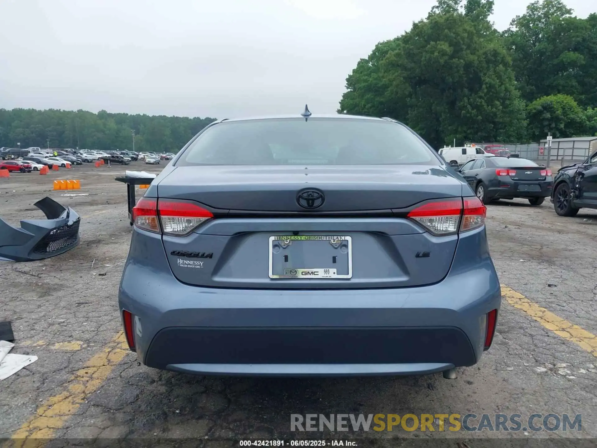 17 Photograph of a damaged car 5YFEPMAE7MP205748 TOYOTA COROLLA 2021